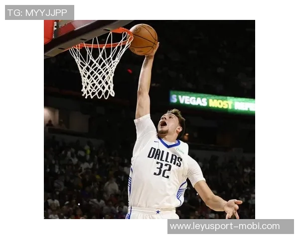 弗拉格18岁创历史成NBA首位单场40分球员超越勒布朗成就辉煌